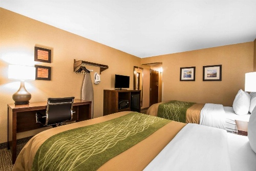 Quality Inn & Suites image 22